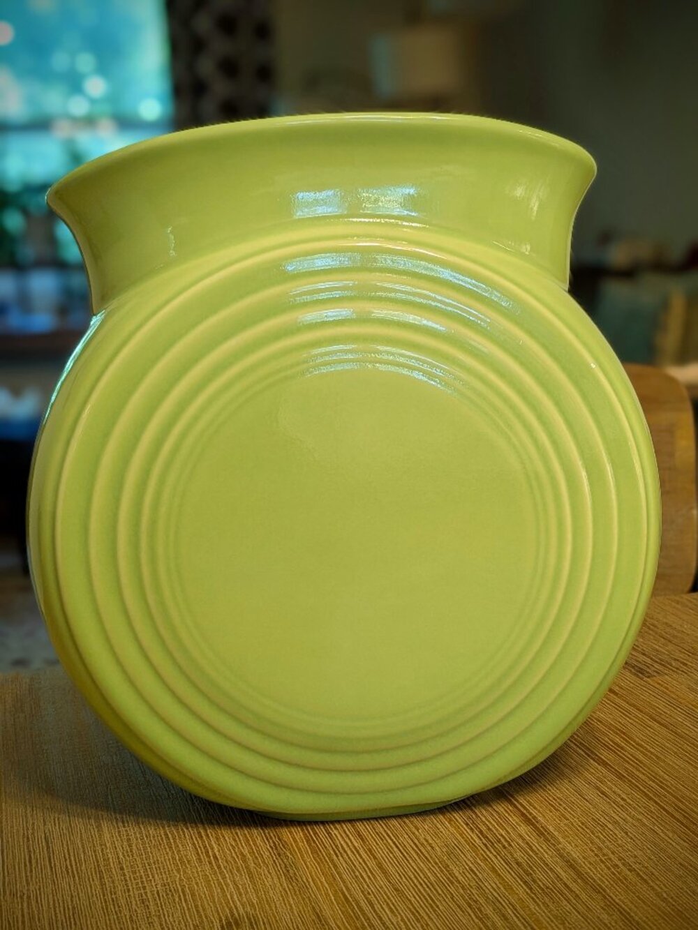 Homer Laughlin Fiestaware Millennium II Disc Vase Chartreuse